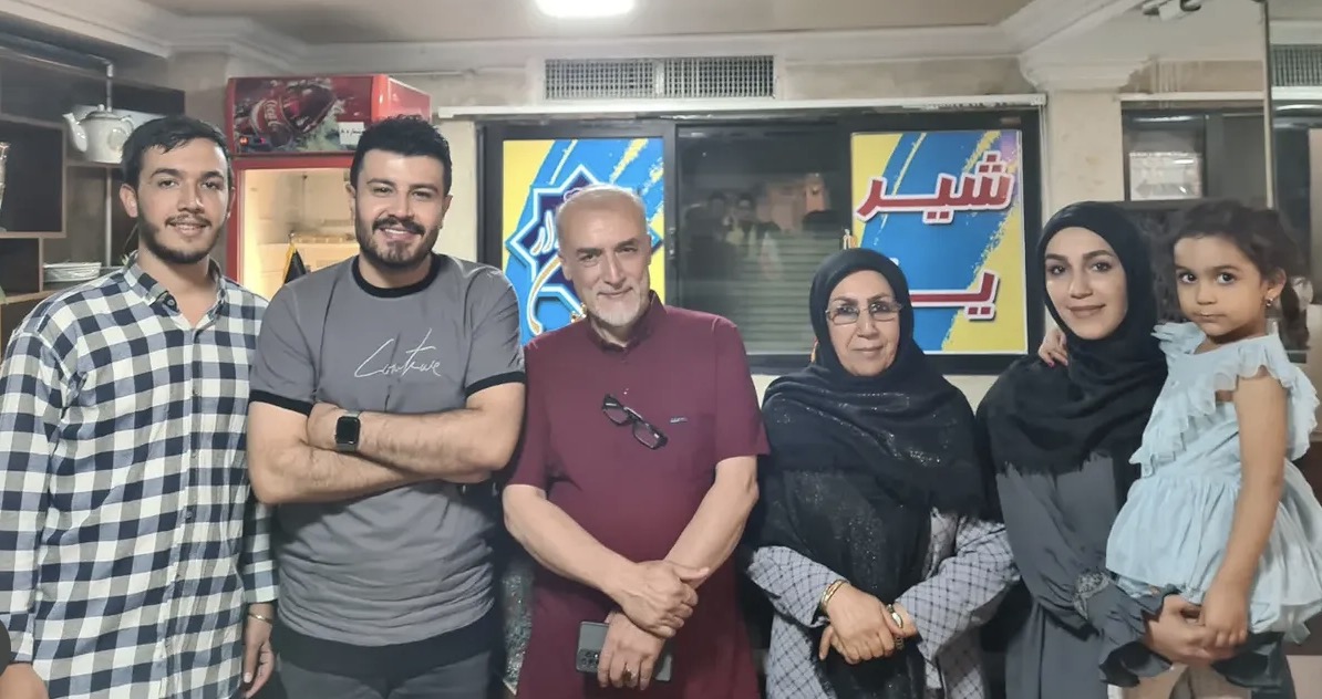 حضور چهره های محبوب در رستوران وطن دار - تصویر 2